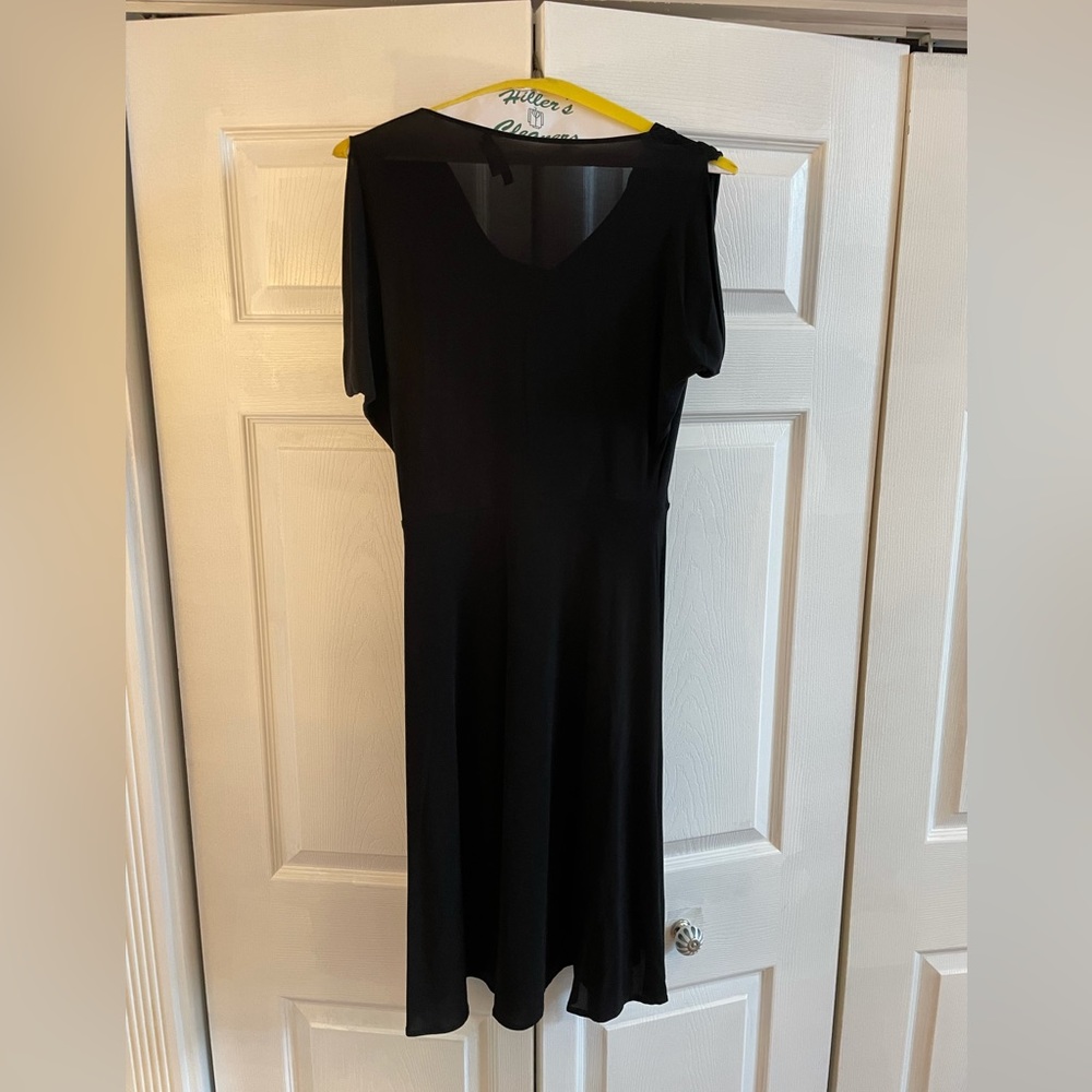 BCBGMaxAzria Beautiful Black Dress, Excellent Condition, Size XS.